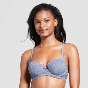 Gillian & O’Malley blue/lavender lace bra